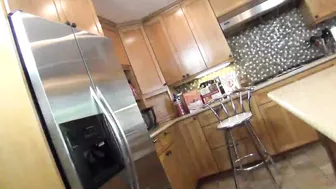 Richelle Ryan _[0384394] VIDEO- My pussy just loves to eat Ice Cream! When it so HOT outside... [2017-07-16]