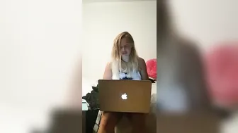 Beth Bennett onlyfans upskirt JOI 2019-07-06