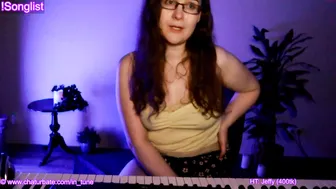 in_tune 6.06.2020 353_female chaturbate