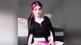 babymaddyxo _RT to play with me