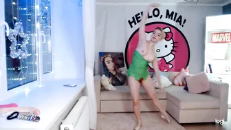 MiaMelon ManyVids _Tinker Bell Ballet Dance