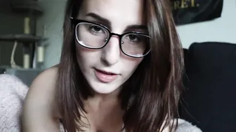 ManyVids  Sadbaffoon _Story Of How I Lost My Virginity Asmr