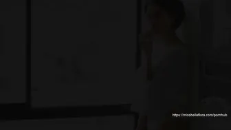 FloraBella_  Fresas, Fingering and Buttplug