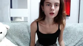 little_cookies 8092020 619_female webcam