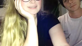 finandfern 1092020 358_couple webcam