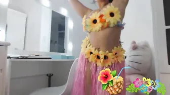 Emanuelly Raquel manyvids 180 - Naughty Hawaiian Girl