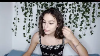 issyeden chaturbate gorgeous blonde seduces with big tits