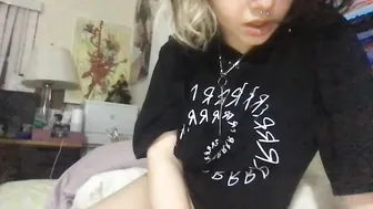 spacialbean chaturbate decided to arrange a vipshow with a vulgar contest