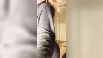 COLORSOFAUTUMN onlyfans colorsofautumn 10.12.2019 16004079 Want a lick