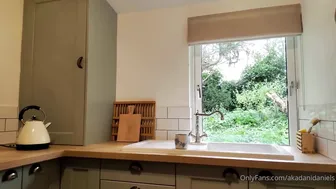 akadanidaniels Coffee and Cum Check your DMs to cum with me 26719521