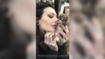 Mara Inkperial OnlyFans 20 05 02 dm This Is my real life ! I have to supplicate my dog to get a kiss from him b(..) 1080x1920 Video
