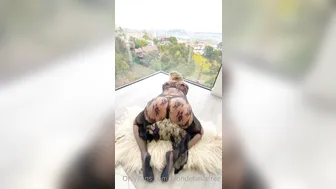 blondebellafree Some BTS because I love you guys sooo much 25711312