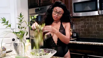 anyaivy 28.06.2018 2655657 Toss My Salad full length video