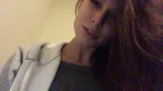 aidrafoxx 08 02 2018 1748723 NEW PEEE VIDEO