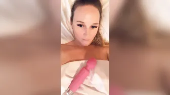 mrssiren 14 01 2020 18891387 I was still horny after my bath so decided to play with o