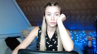 kitty_kitty1 7092020 626_female chaturbate