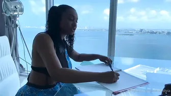 britisholivia 02 08 2020 91293317 Are you ready to see I ve done a good job getting ou