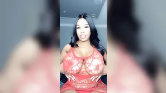 aryana_Happy Sunday Funday What s everyone doing today_26092597