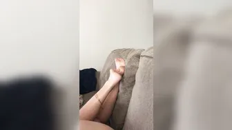 cosmicstarlight 19 01 2020 19364973 Only way to watch the playoffs is without pants on