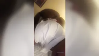 cherokeedass 15 12 2019 16413660 Request of A Member Cherokee Shaking Ass on Bed w