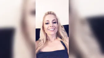 char_stokely 07 11 2019 13715889