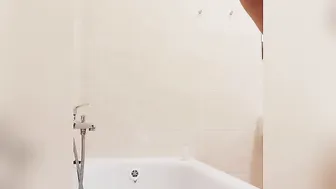 joleelove 25 07 2019 8939247 After the scene under the shower Satisfied naked and priv