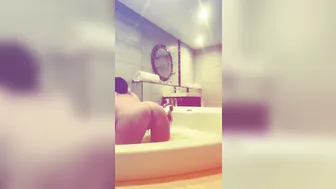 jennydaviesx 16 12 2018 4117568 The bubble jets in th