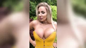 danniiharwood 29 04 2019 6364300 Mistress Monday Superheroine Competition Enter