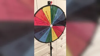 danniiharwood 24 11 2018 3864500 VIPStewart Here is your spin my wheel DM to get you