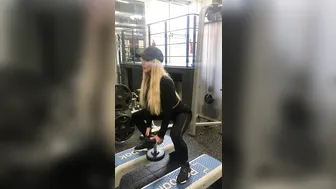 danniiharwood 05 11 2018 3672180 GYM WORSHIP Imagine being in my gym watching me train