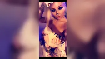 stassirossi 17 08 2018 3038539 I love cumming so much.. I have an unseen clip I couldn