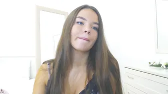 holakitty 9.11.2020 200_female chaturbate