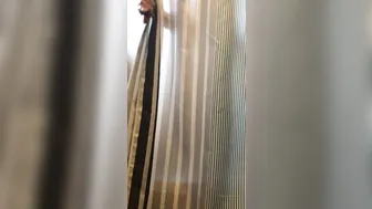 minniegirl 27.09.2019 Showing off huge muscles in shower