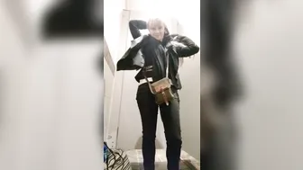 lucymuse Changing room fun