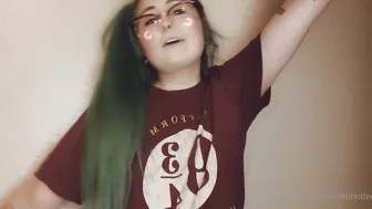 littlekittenn 02.11.2020  4 Lol oh dang