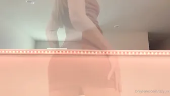 izzy xx 21.07.2020 booty booty booty