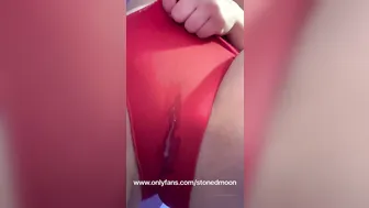 stonedmoon 21.02.2020 Look at how wet I m getting