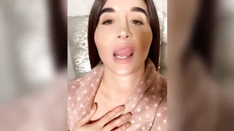 priya y 24.01.2020 Foot Fetish Friday... sexy heels Picture Set Part 1