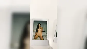 lenatheplugxxx 17.10.2019 Just took the hottest polaroids ever. DM if you wan