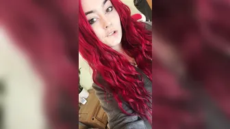 mamaplugs 04.12.2018 What s under these clothes