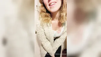 lindarainbow 03.10.2020  3 7 minutes JOI vid Tip 10 on this post and watch me g