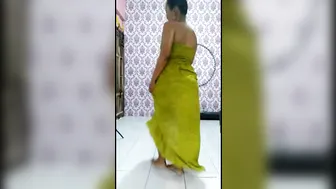 kamallababe 01.04.2020 do you like what i wear i love this dress..i have