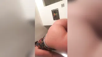 iamhelenapric 0-02-2020-21.57.9610-Its Jeopardy shake smack spread. What is that ass