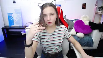 lucky_leslie 2.12.2020 827 female chaturbate