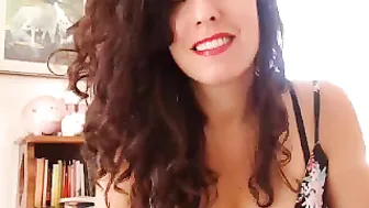 evabelle  masturbating until interrupted