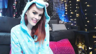 Ember Skye Extravagant brown-haired woman