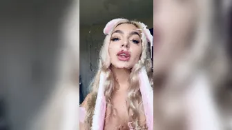 OnlyFans  Emily Rinaudo 101