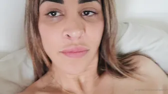 Carla Brasil onlyfans 2020 04 21 Last year a guy recognized me on the street here in S o Paul