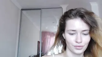 oksanafedorova  fingering pussy in doggy style