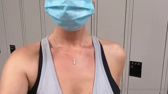 sashaduvall 31 07.2020 GYM BATHROOM BLOWJOB Tips are always welcome my loves